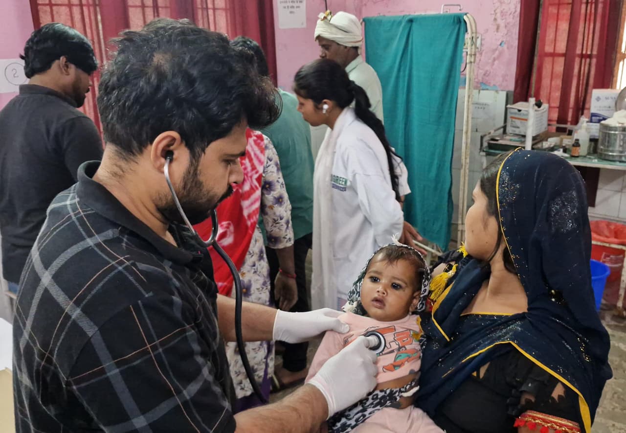 मासूम ने मुंह में रख ली जहरीली छिपकली: मां के उड़े होश