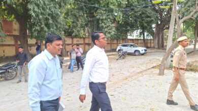 सीडीओ के निरीक्षण से ब्लॉक कर्मियों में मचा हड़कंप