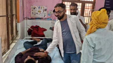 तेज रफ्तार बाइक-लोडर में भिड़ंत: बाइक सवार घायल
