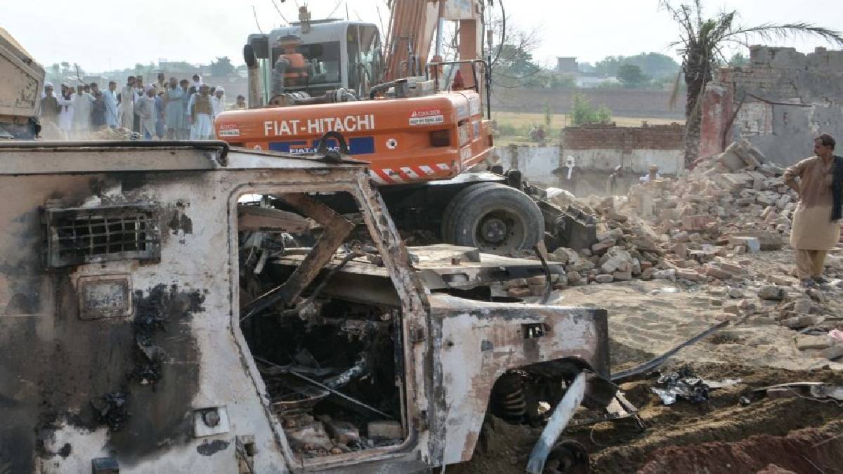 Pakistan IED Blast