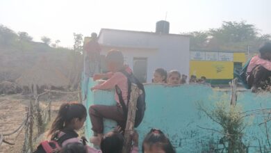 विद्यालय की बदहाल व्यवस्था: अभिभावकों में रोष