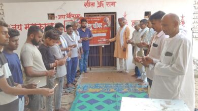 लखनऊ अग्निकांड के दिवंगत विद्यार्थियों को श्रद्धांजलि