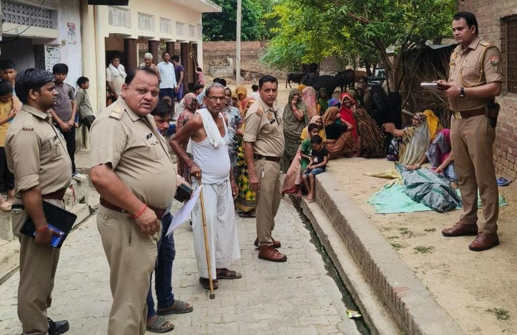 शौच को गए किसान का खेत में पड़ा मिला शव