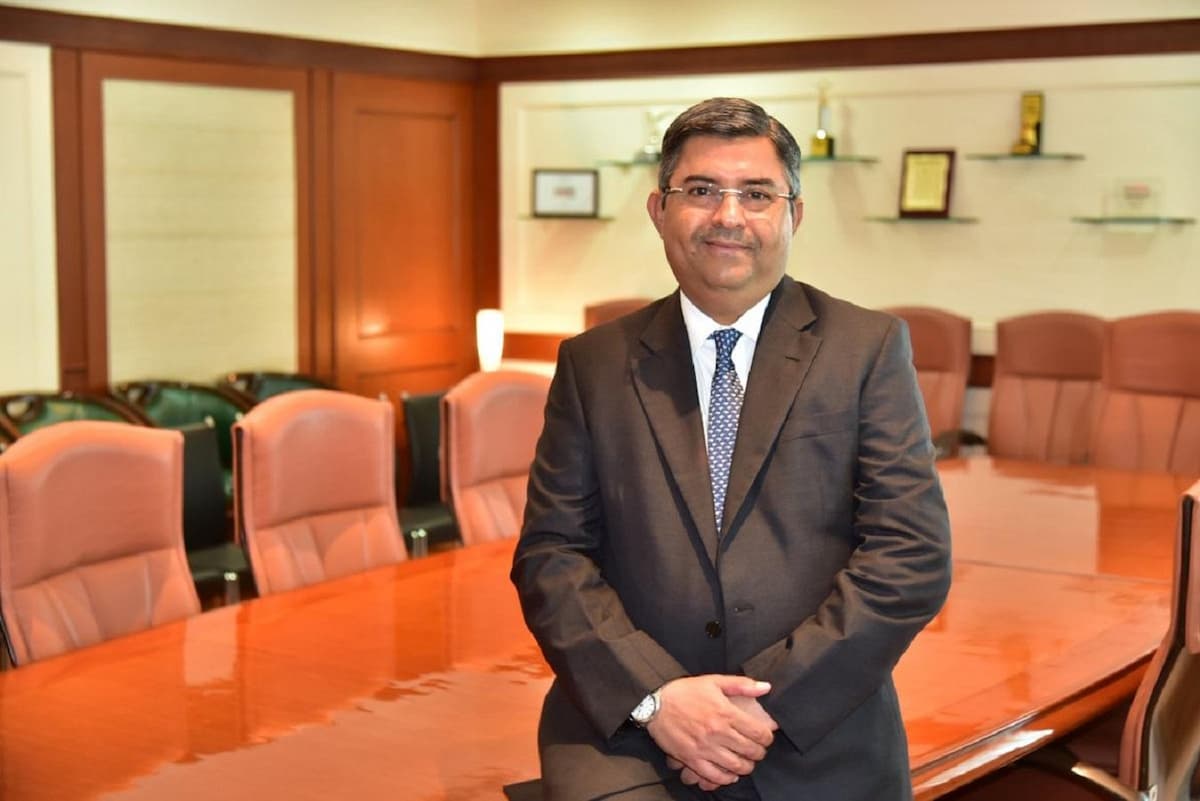 Kaizad Bharucha Salary HDFC