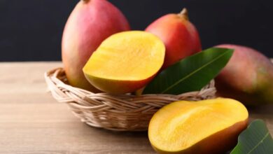 Mango vs Aamras Health Benefits