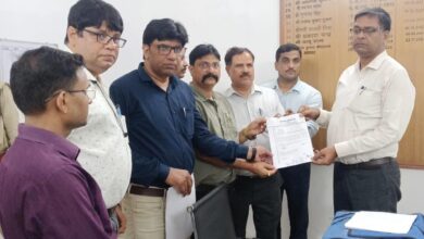 खंड शिक्षा अधिकारी मुकेश कुमार पर हुये हमले के बाद संघ ने की सुरक्षा की मांग