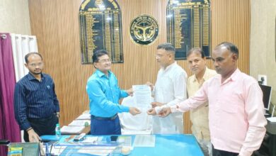 जनहित के मुद्दों को लेकर आप कार्यकर्ताओं का PWD कार्यालय पर प्रदर्शन