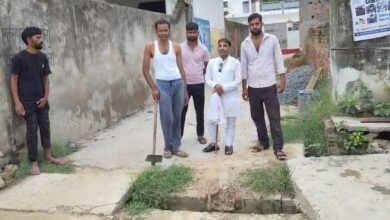 निर्माण के एक माह में टूटी पुलिया
