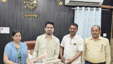 प्राथमिक शिक्षा मित्र संघ का धरना स्थगित, शिक्षा मित्रों की मूल विद्यालय वापसी जल्द : उपेन्द्र गुप्ता