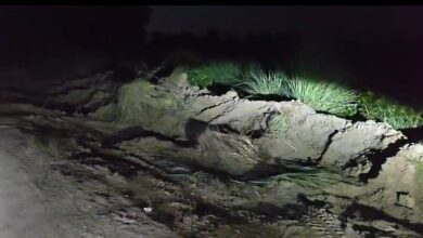 भोगनीपुर नहर पटरी से अंधेरे में सिल्ट खनन