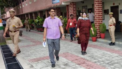 यूपी टेट परीक्षा को सकुशल सम्पन्न कराने के लिए डीएम व एसपी ने किया विभिन्न परीक्षा केंद्रों का निरीक्षण