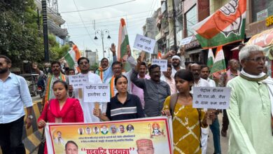 राम मंदिर ट्रस्ट में कथित वित्तीय अनियमितताओं को लेकर मऊ में कांग्रेस की पदयात्रा, न्यायिक जांच की मांग