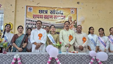 सरस्वती विद्या मन्दिर विवेकानन्द नगर में शपथ ग्रहण समारोह सम्पन्न
