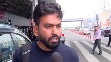 FIR against Abhijeet Deepke