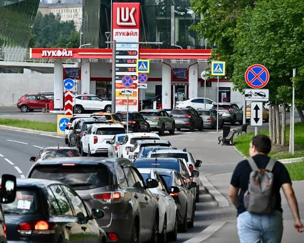 Russia Fuel Crisis 2026
