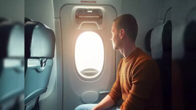 Why airplane windows are round