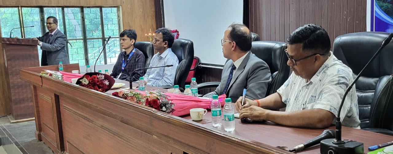 किसानों को बांटे 5 करोड़ के केसीसी ऋण