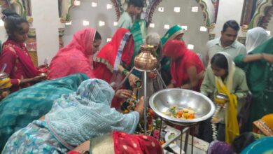बाबा महेश नाथ धाम प्राचीन मंदिर में उमड़ा आस्था का सैलाब