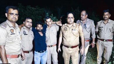 मुठभेड़ में हत्या के प्रयास का आरोपी गिरफ्तार: पैर में लगी गोली