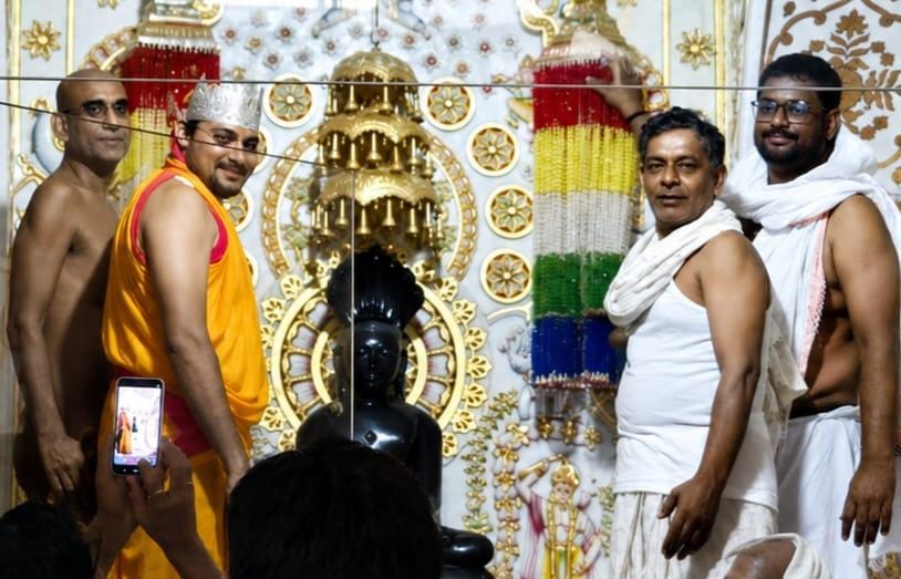 मोह की नींद तोड़ आत्मकल्याण के मार्ग पर बढ़ें: मुनि भावसागर