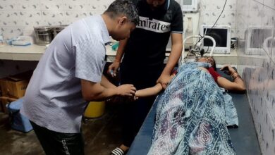 रोडवेज बस पलटने से चार यात्री घायल