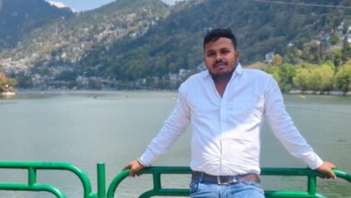 वाहन दुर्घटना में दो युवकों की मौत, एक घायल