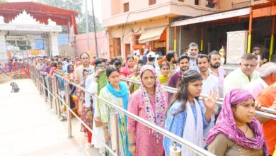 सावन के अंतिम सोमवार पर उमड़ा आस्था का सैलाब