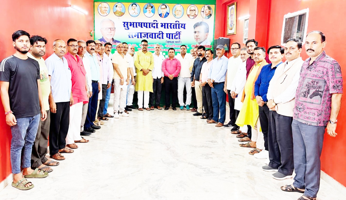 17 सितंबर को धूमधाम से मनाया जाएगा प्रथम राष्ट्रीय अध्यक्ष स्वर्गीय अशोक श्रीवास्तव का जन्मदिवस