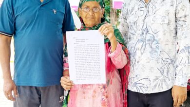 70 वर्षीय वृद्धा ने प्लॉट विवाद में मारपीट और धमकी का लगाया आरोप