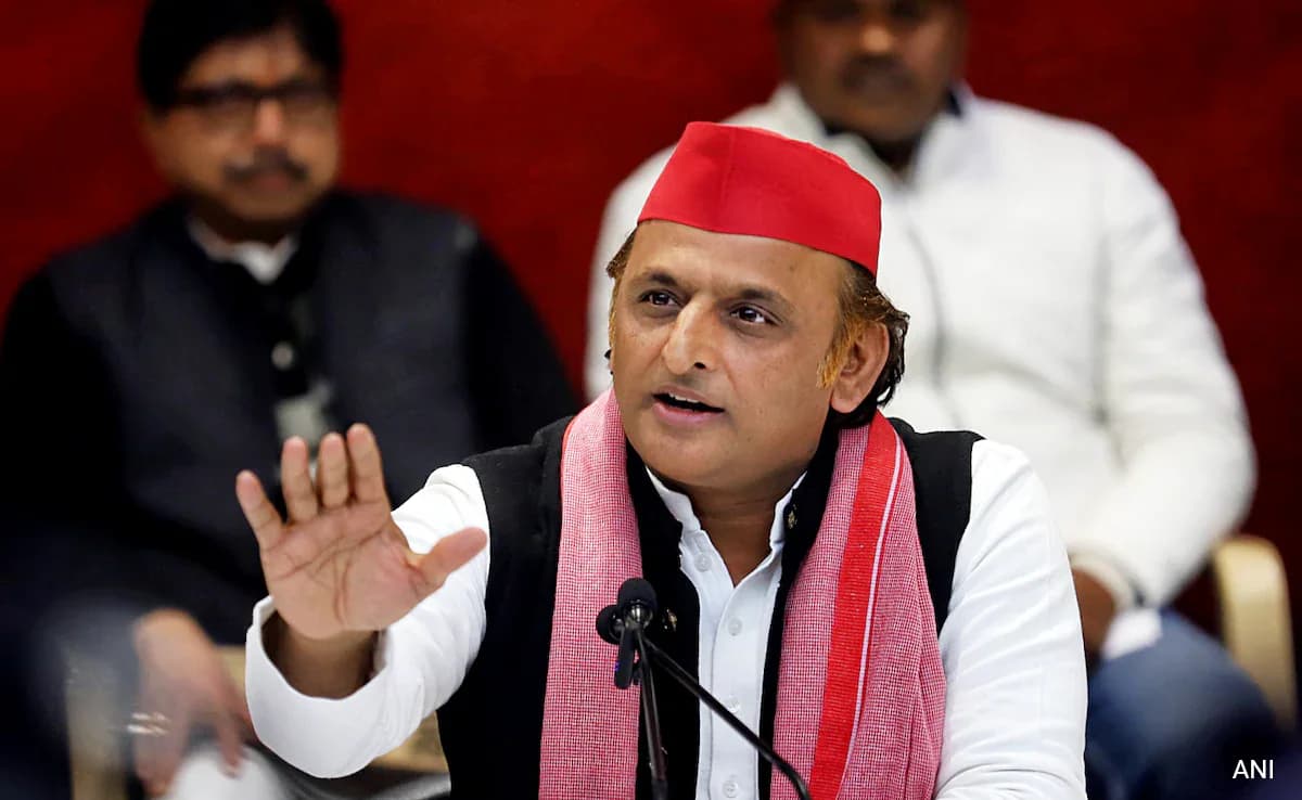 रैलियों और सफर के बीच भी नहीं थकते अखिलेश यादव, जानें उनकी फिटनेस का सीक्रेट
