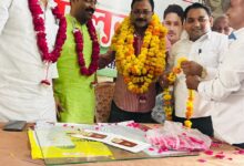 कांग्रेस कार्यालय में राजेश तिवारी का हुआ भव्य स्वागत