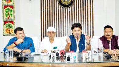 गाजियाबाद में गोवंश संरक्षण को लेकर गोसेवा आयोग ने की समीक्षा