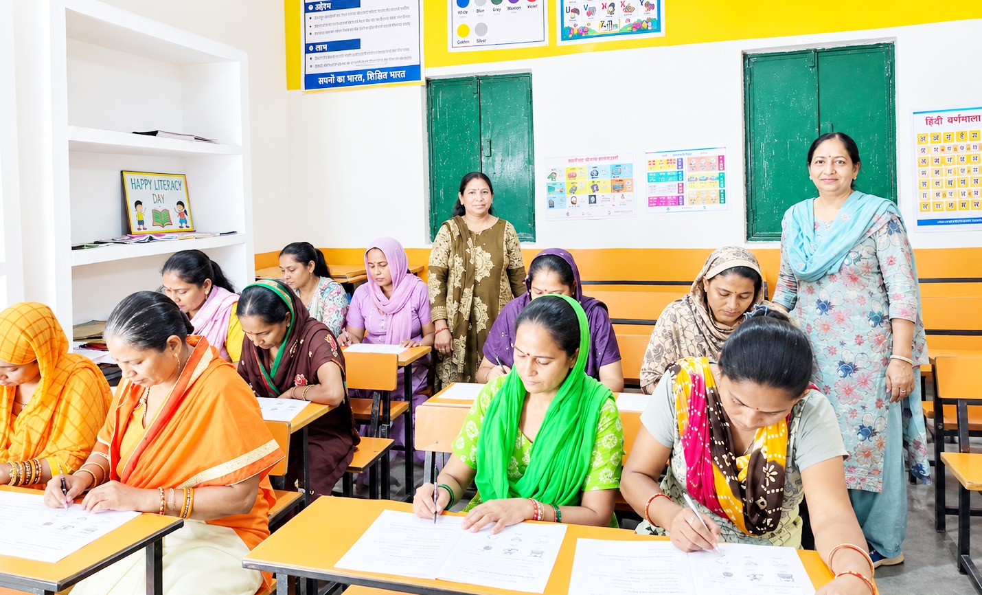 First examination under the Nav Bharat Literacy Programme in Ghaziabad