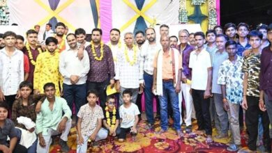 ज़बानी कीर्तन के जंगी मुकबला में मची धूम
