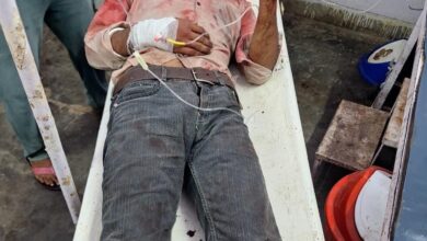 ट्रैक्टर-ट्रॉली की टक्कर से बाइक सवार घायल