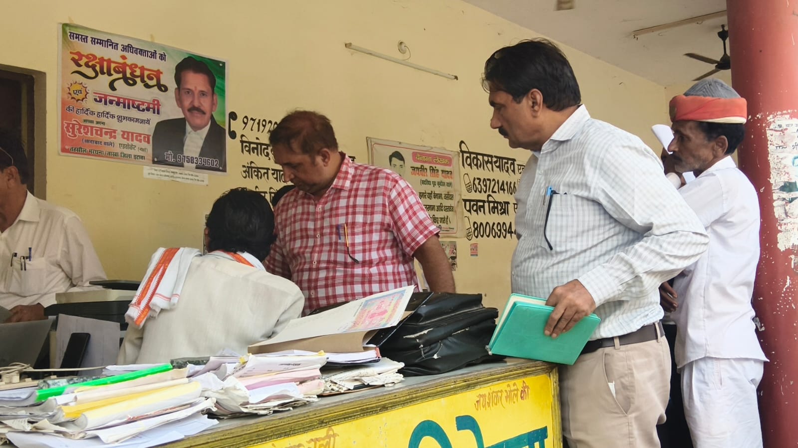 ताखा तहसील में फर्जी वकीलों पर बड़ी कार्रवाई