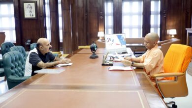 पलिया विधायक रोमी साहनी ने मुख्यमंत्री योगी आदित्यनाथ से की शिष्टाचार भेंट