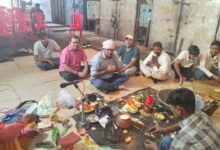 बिजली विभाग के वर्कशॉप में धूमधाम से मनाई गई भगवान विश्वकर्मा की पूजा
