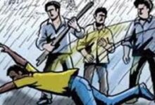 बुजुर्ग से मारपीट: जान से मारने की धमकी