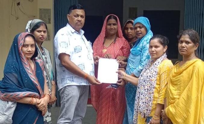 बैंक सखियों ने मानदेय बढ़ाने की उठाईं पांच मांग