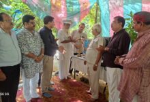 वृक्षारोपण-परिवार मिलन समारोह सम्पन्न