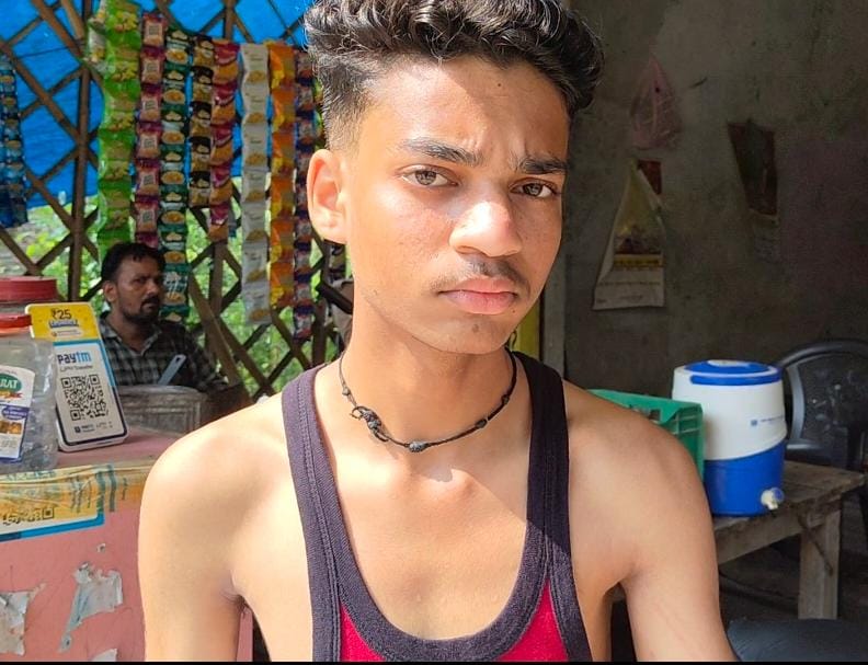 आरोप: शिक्षक ने छात्र को डंडे से पीटा