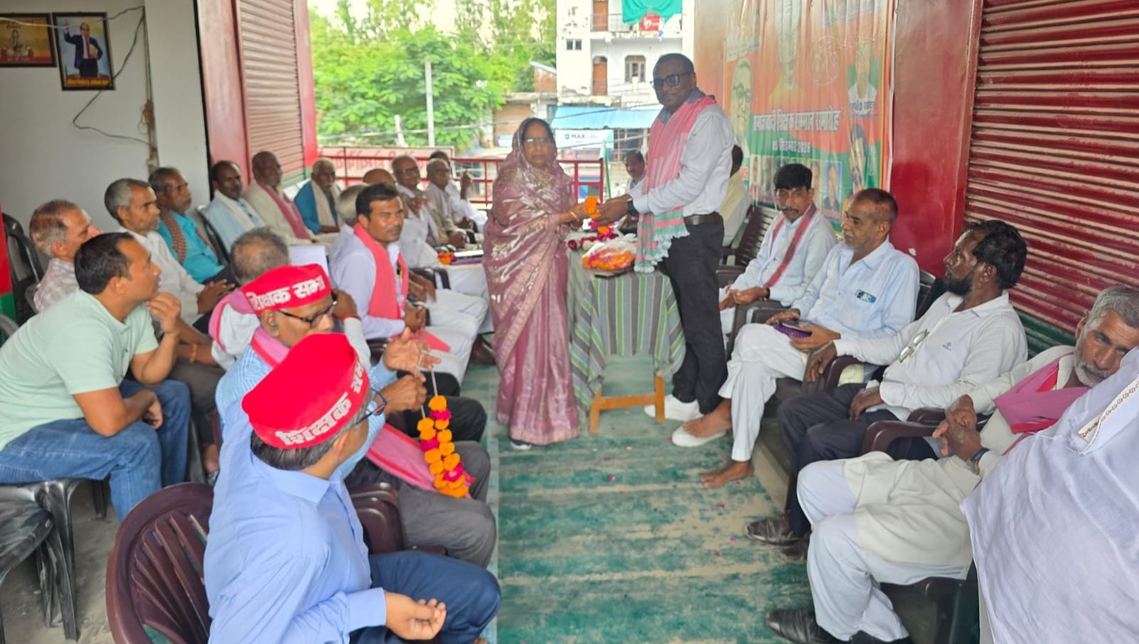 शिक्षक समाज के निर्माता, इनके सम्मान से बढ़ता है शिक्षा का गौरव : इंजी० मान सिंह पटेल