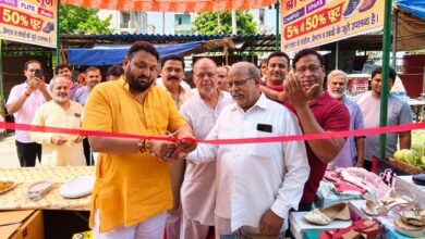 संजय नगर में श्री बालाजी शूज के नए प्रतिष्ठान का हुआ शुभारंभ