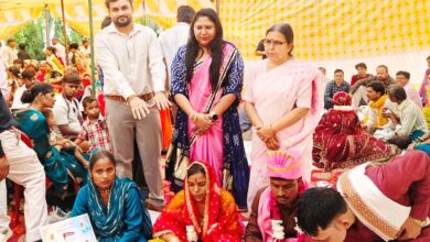 सामूहिक विवाह में 62 जोड़ों ने थामा एक-दूजे का हाथ