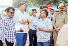 15 दिन में पूरा होगा सड़कों का मरम्मत कार्य, डीएम ने किया स्थलीय निरीक्षण