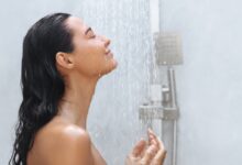 Hot Water vs Cold Water Bath Skin
