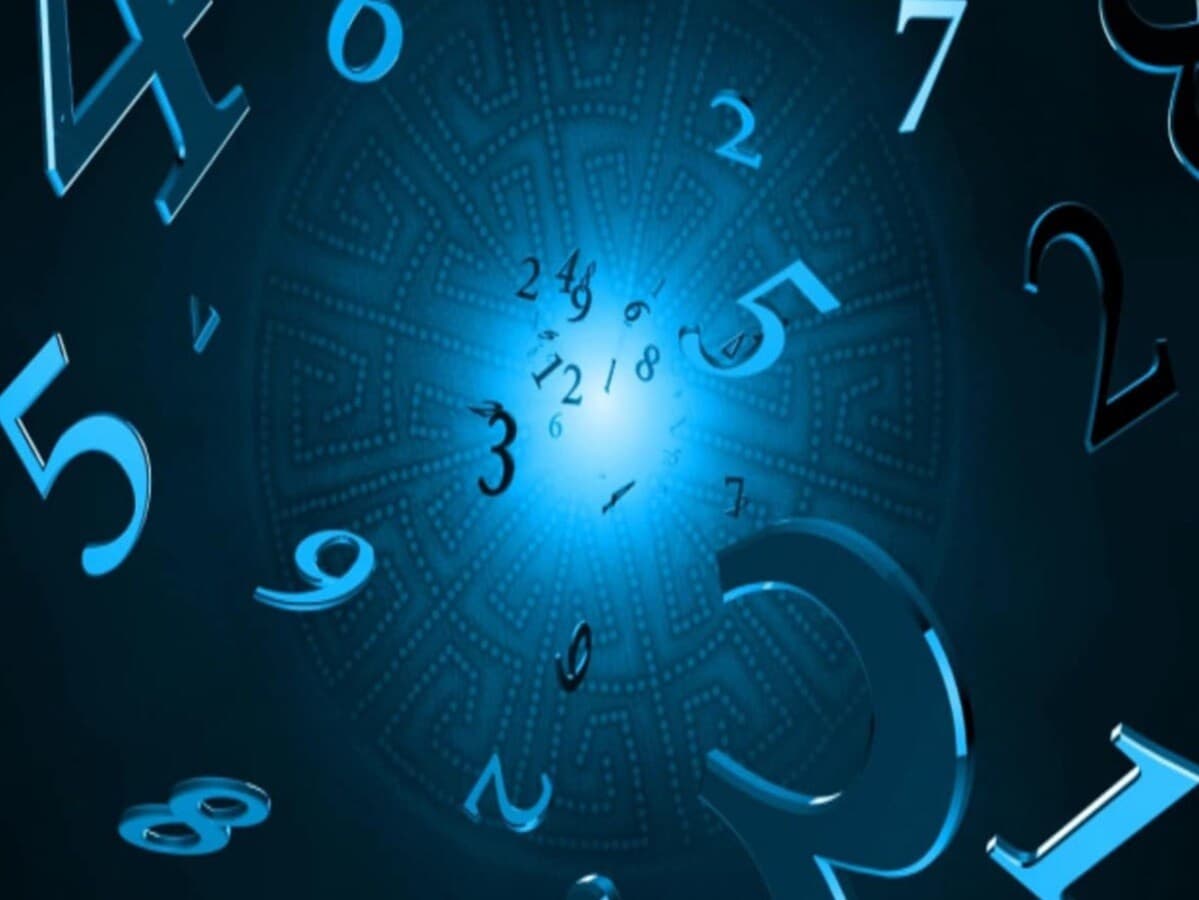 Numerology Predictions in Hindi