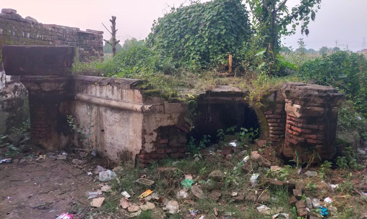 ऐतिहासिक लखेरा कुआं अनदेखी का शिकार: मिटने लगी पहचान
