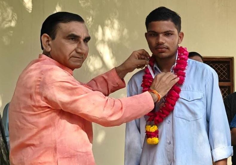 कबड्डी प्रतियोगिता में अमन का हुआ चयन